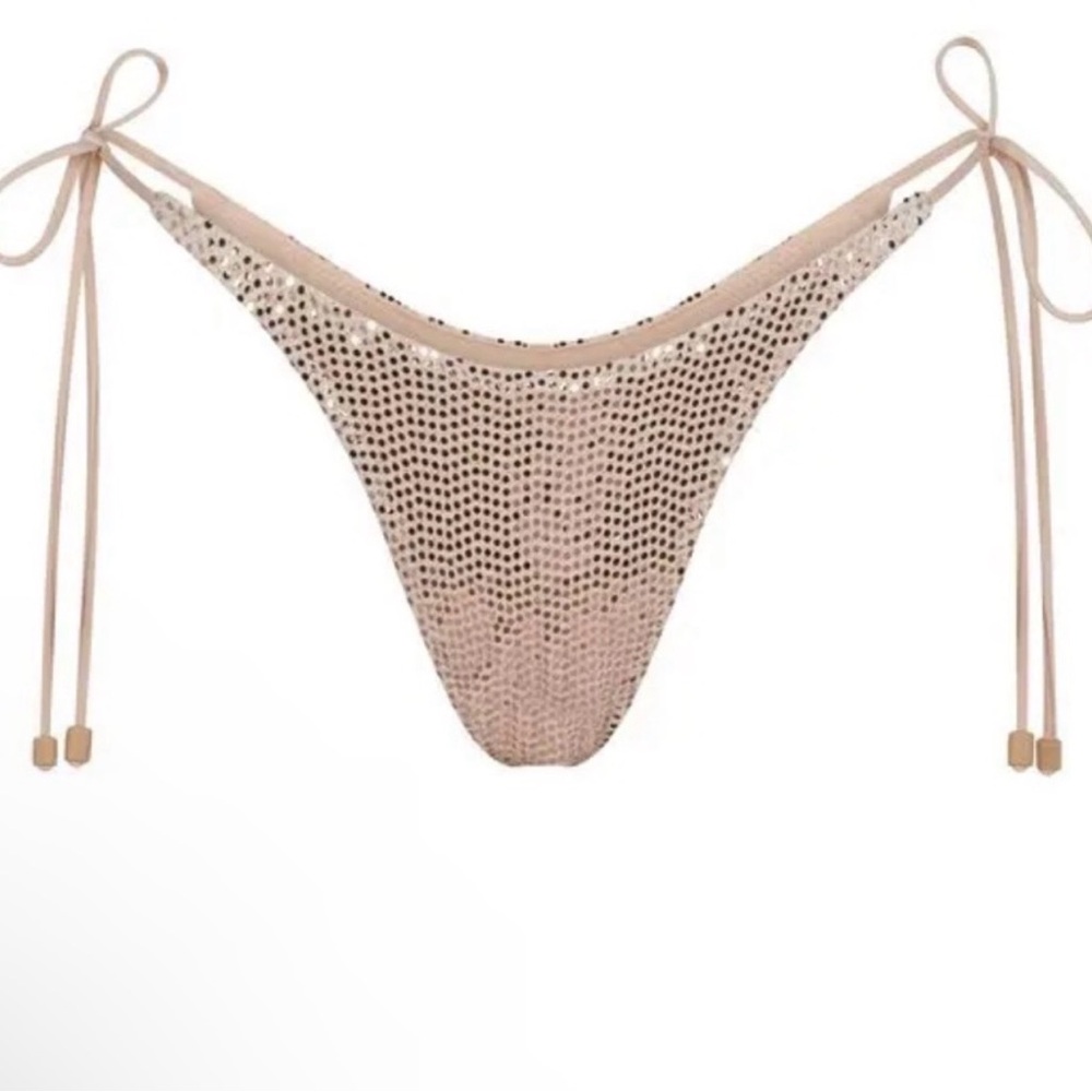 SKIMS Textured High Story Bikini Bottom in Clay 4X